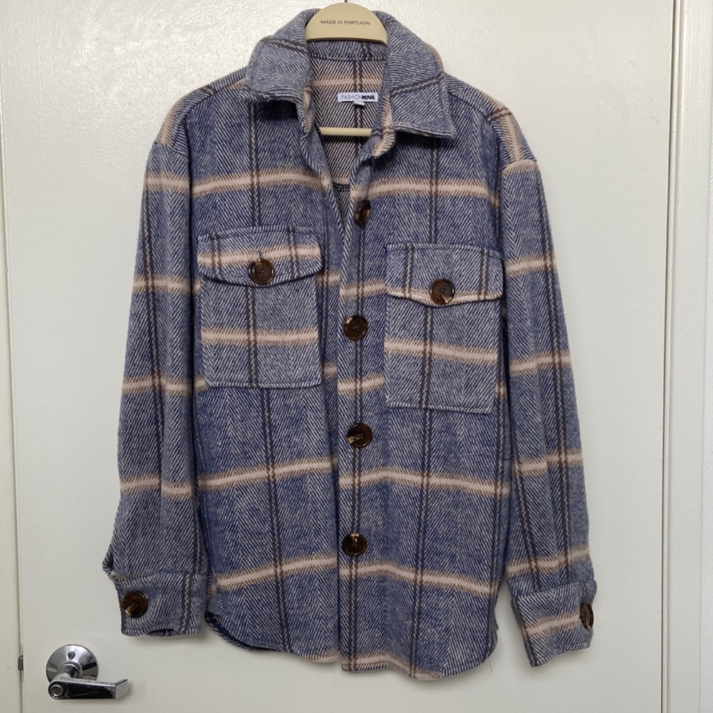 Fashion nova thick flannel jacket shirt blue tan sz S